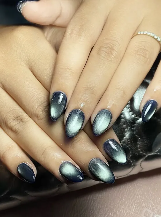 Press-on nail Noir Matte